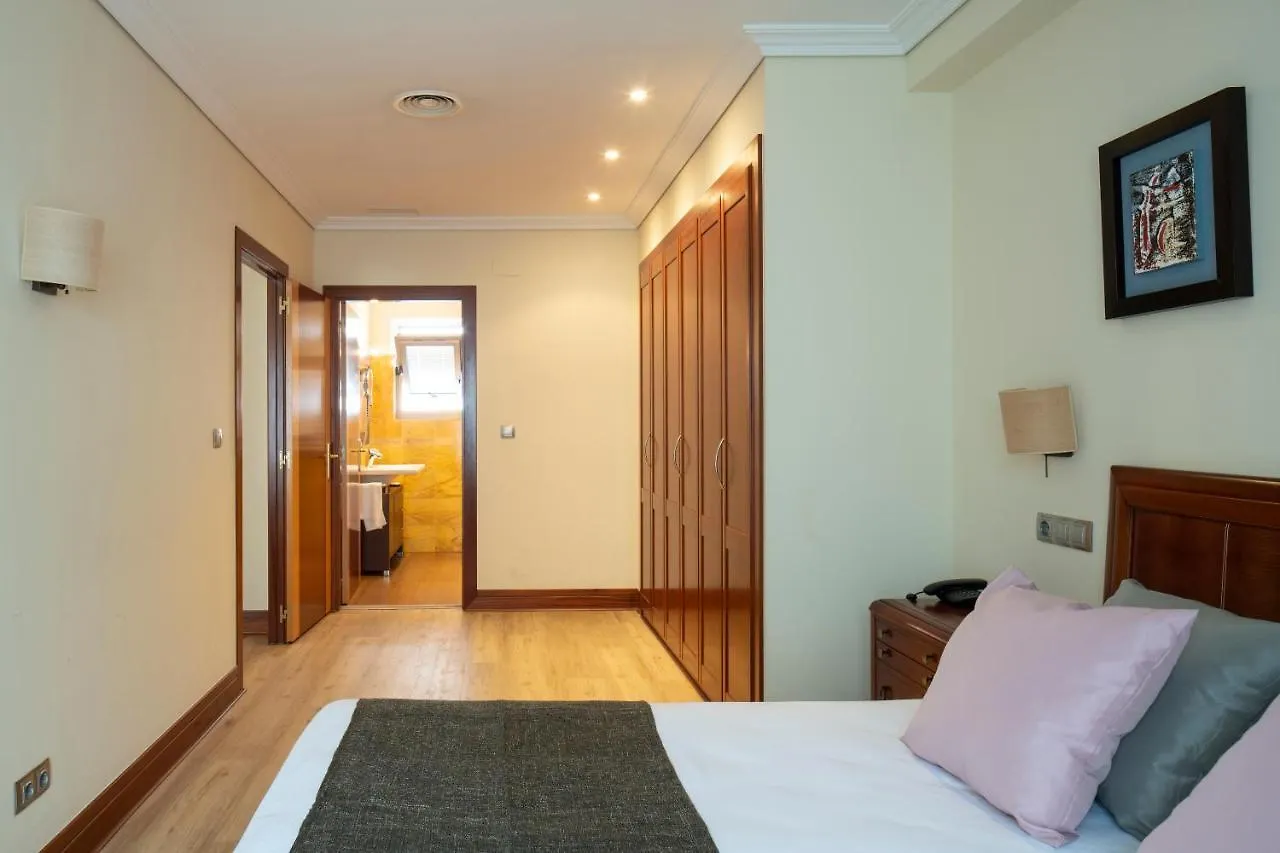 Aparthotel Santiago Apartments Bilbao